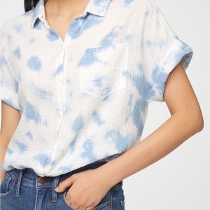 Beach Lunch Lounge Bella Short Sleeve Chambray Shirt